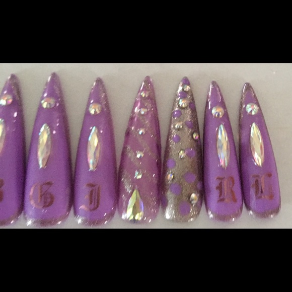 Lavender SNOB GIRL X-LONG stiletto Press on Nails - Picture 2 of 5